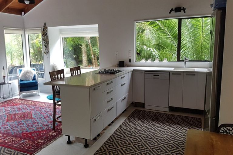 Photo of property in 9 Pearson Street, Mangawhai, 0505