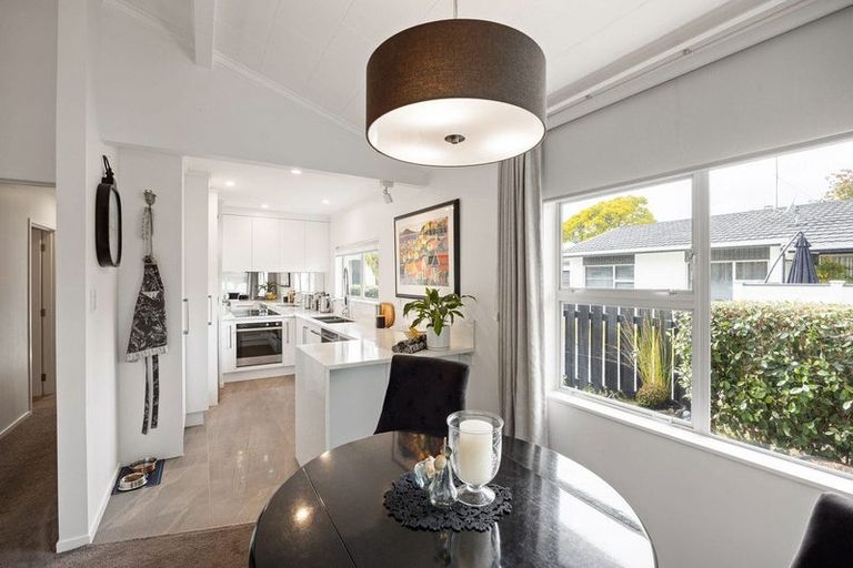 Photo of property in 78 Princes Street, Cambridge, 3434