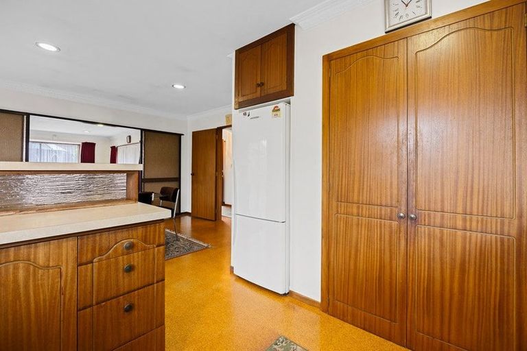 Photo of property in 15 Yellowstone Crescent, Burwood, Christchurch, 8083