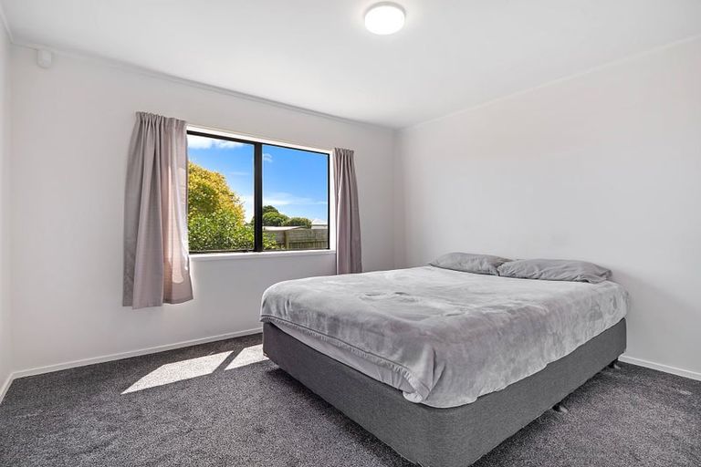 Photo of property in 15 View Road, Waiuku, 2123