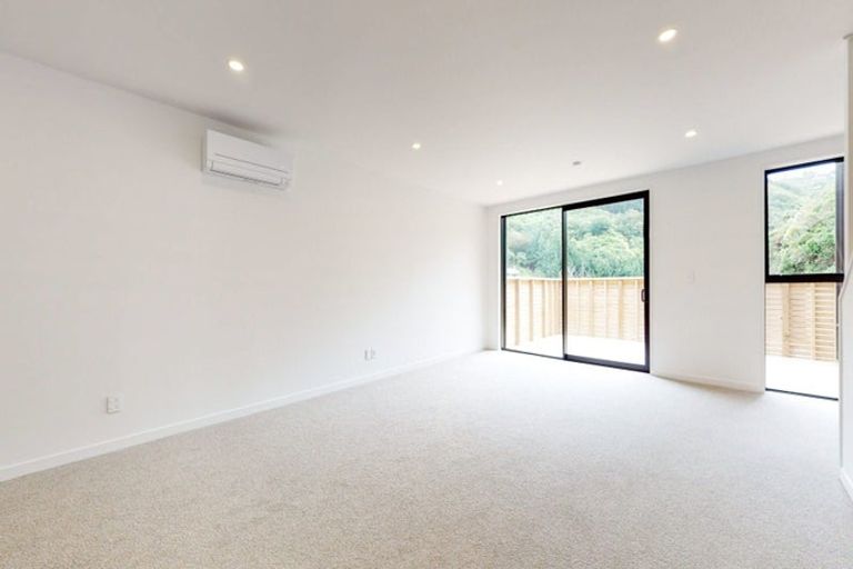 Photo of property in 55 Rua Kai Way, Brooklyn, Wellington, 6021