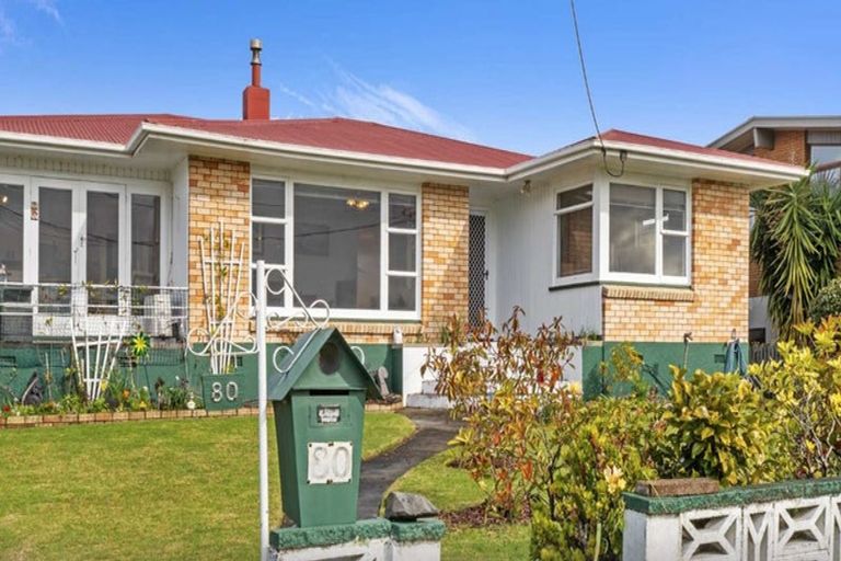 Photo of property in 80 Sutherland Road, Brookfield, Tauranga, 3110