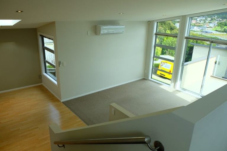 Photo of property in 42b/1 James Cook Drive, Whitby, Porirua, 5024