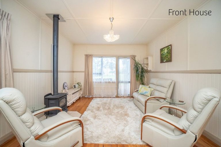 Photo of property in 765 Makerua Road, Tokomaru, Palmerston North, 4474