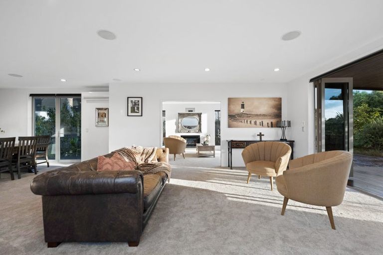 Photo of property in 5b Peninsula Point, Huntington, Hamilton, 3210