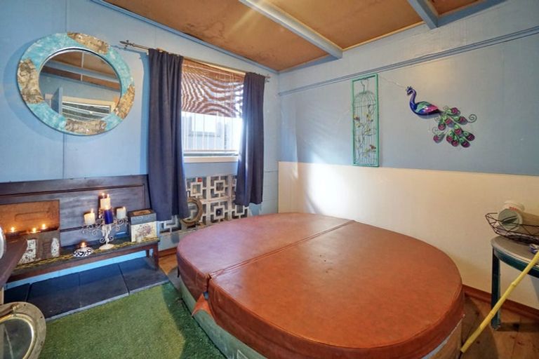 Photo of property in 37 Harris Street, Te Puke, 3119