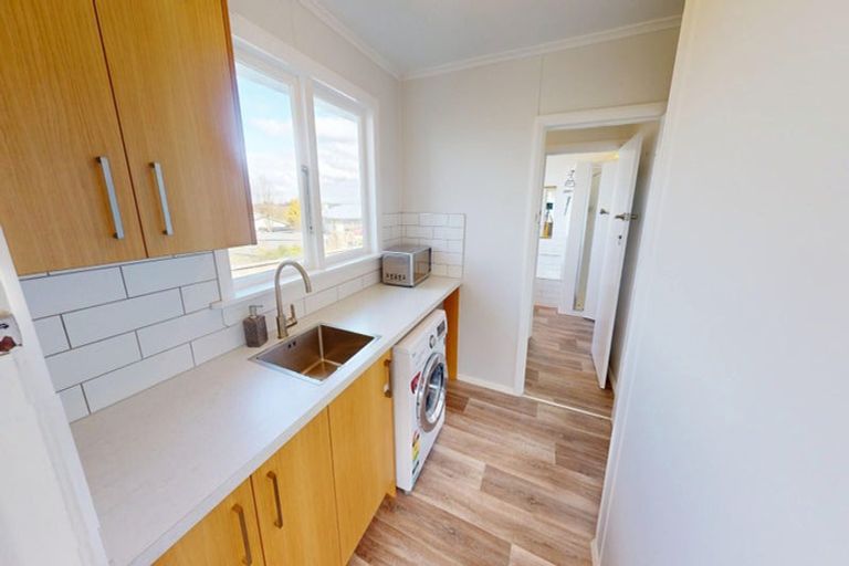 Photo of property in 5 Bastia Avenue, Bastia Hill, Whanganui, 4500