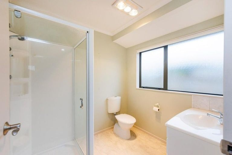 Photo of property in 31 Johnstone Drive, Fitzherbert, Palmerston North, 4410