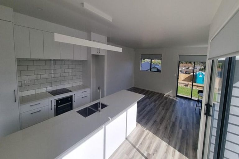 Photo of property in 3 Monterey Rise, Te Kamo, 0112