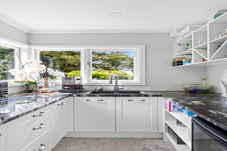 Photo of property in 1174 Kahikatea Flat Road, Waitoki, Kaukapakapa, 0871