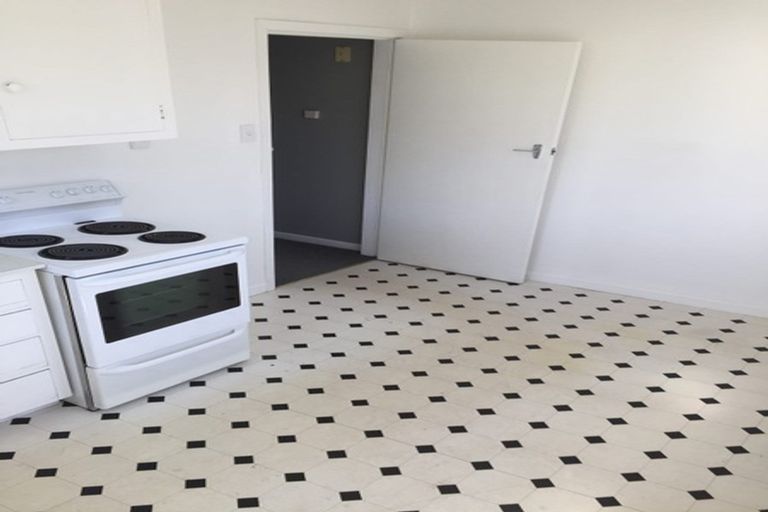 Photo of property in 3/36 Kinloch Street, St Albans, Christchurch, 8014