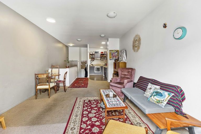 Photo of property in Luxford Villas, 308/72u Herald Street, Berhampore, Wellington, 6023