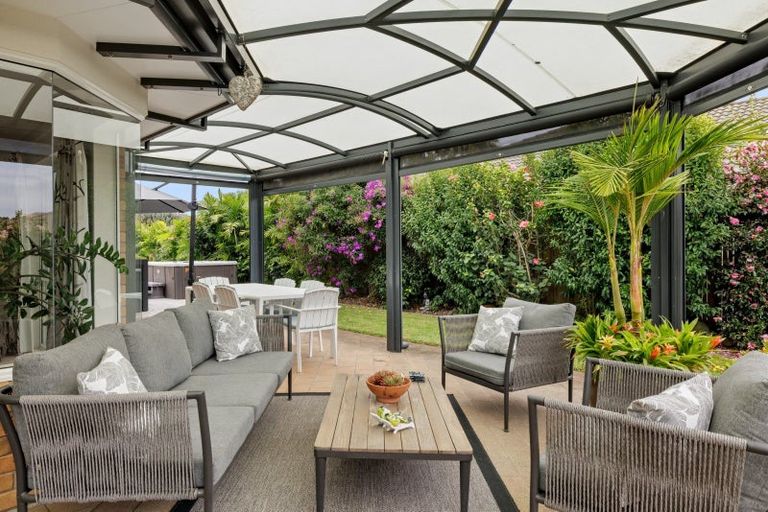 Photo of property in 90 Santa Monica Drive, Papamoa Beach, Papamoa, 3118