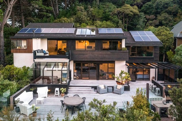 Photo of property in 26 Postgate Drive, Whitby, Porirua, 5024