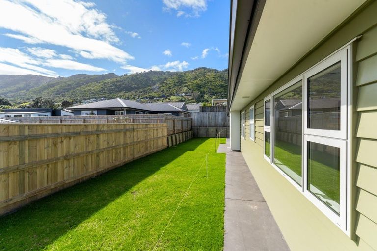 Photo of property in 30 Huia Street, Waikanae, 5036