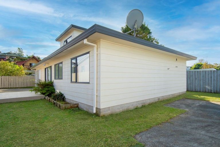 Photo of property in 5b James Cook Drive, Welcome Bay, Tauranga, 3112