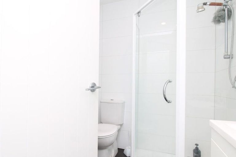 Photo of property in 185 Portage Road, New Lynn, Auckland, 0600