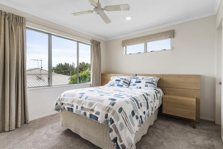 Photo of property in 10 Norman Road, Hauraki, Auckland, 0622