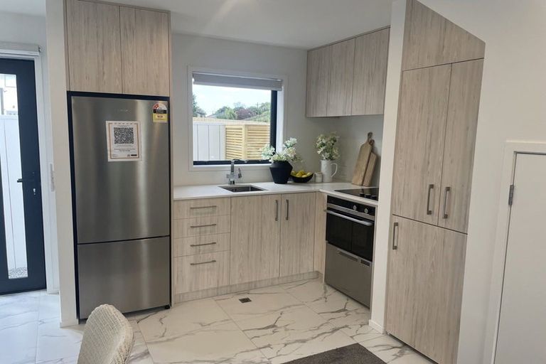 Photo of property in 3/21 Karamu Street, Te Atatu Peninsula, Auckland, 0610