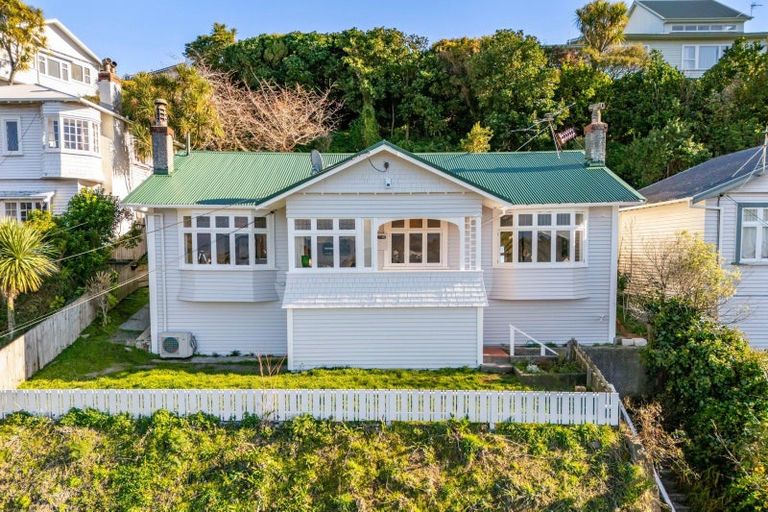 Photo of property in 4 Norna Crescent, Kelburn, Wellington, 6012