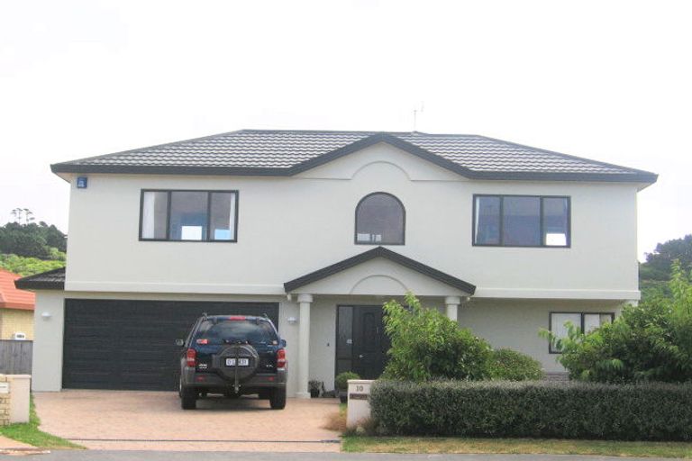 Photo of property in 10 Lingard Grove, Brooklyn, Wellington, 6021