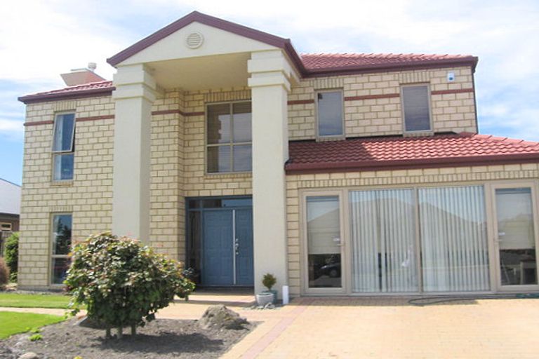 Photo of property in 11 O'neill Avenue, Northwood, Christchurch, 8051