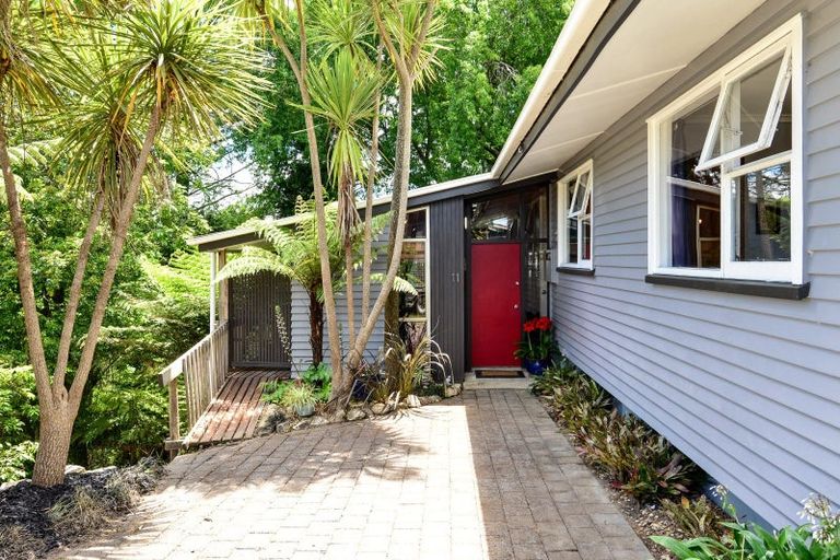 Photo of property in 11 Stewart Place, Melville, Hamilton, 3206