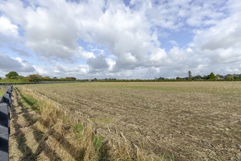 Photo of property in 29 Matarikoriko Road, Brixton, Waitara, 4382