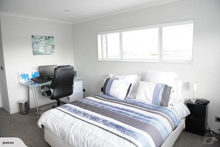 Photo of property in 11 Fountain Avenue, Karaka, Papakura, 2113