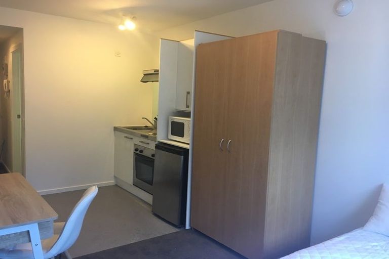 Photo of property in Orange Apartments/victoria Centr, 205/169 The Terrace, Wellington Central, Wellington, 6011