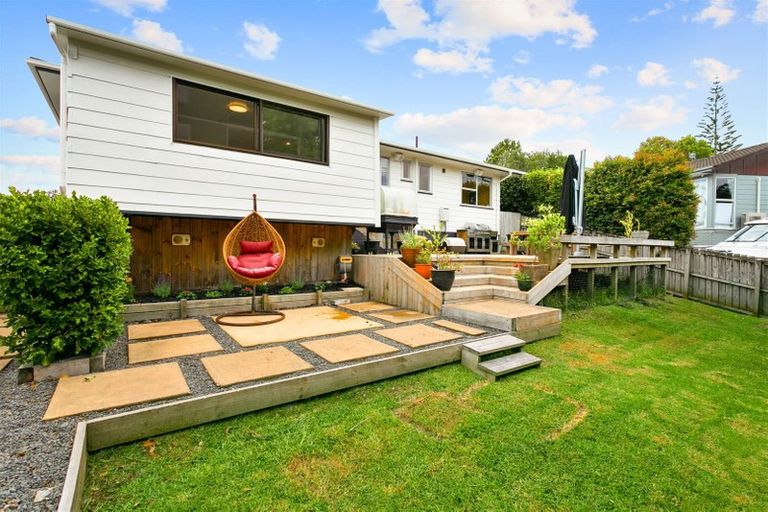 Photo of property in 13 Hewlett Road, Massey, Auckland, 0614