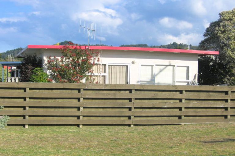 Photo of property in 102b Linton Crescent, Whangamata, 3620