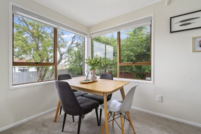 Photo of property in 1/59 Solar Road, Glen Eden, Auckland, 0602