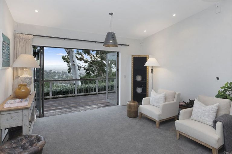 Photo of property in 4 Runswick Lane, Huntsbury, Christchurch, 8022