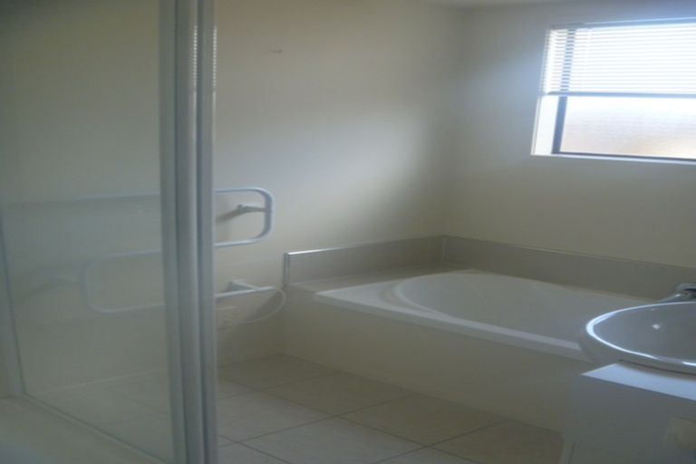 Photo of property in 157a Princes Street West, Pukekohe, 2120