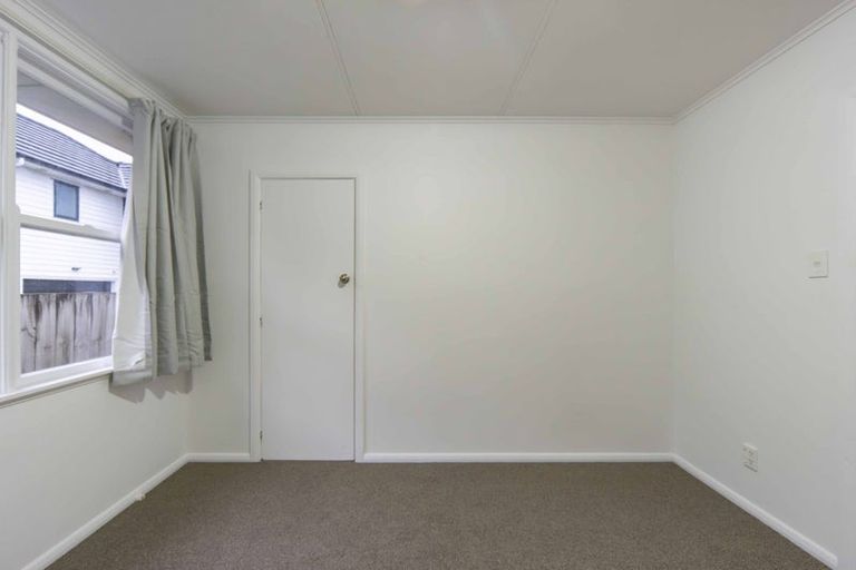 Photo of property in 17 Dowding Street, Melville, Hamilton, 3206