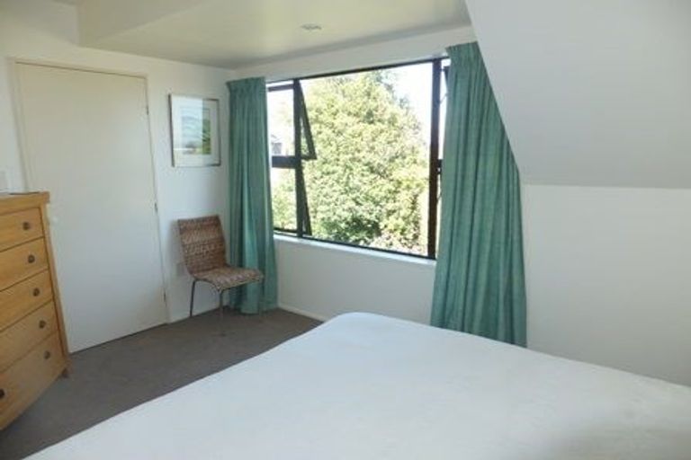 Photo of property in 12 Macmillan Avenue, Cashmere, Christchurch, 8022