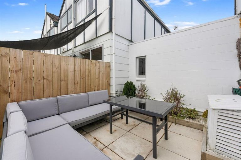 Photo of property in 1/45 Astley Avenue, New Lynn, Auckland, 0600