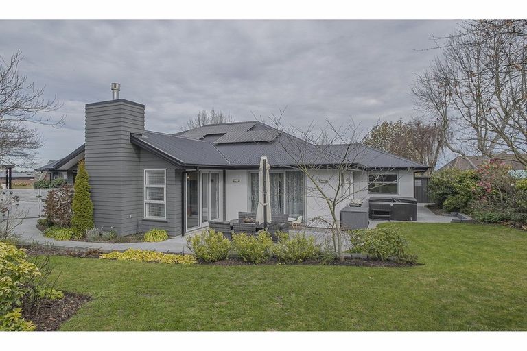 Photo of property in 8 Glenview Terrace, Highfield, Timaru, 7910