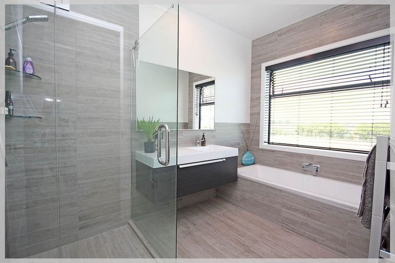 Photo of property in 16 Carex Grove, Foxton Beach, Foxton, 4815