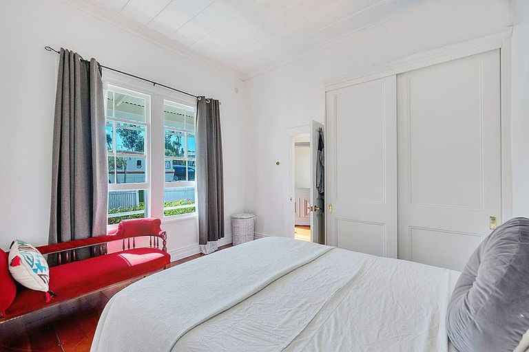 Photo of property in 23 Kowhai Street, Helensville, 0800