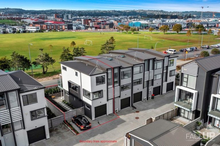 Photo of property in 14 Memorial Park Lane, Hobsonville, Auckland, 0618