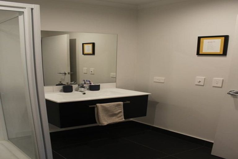 Photo of property in 3 Onekiritea Road, Hobsonville, Auckland, 0616