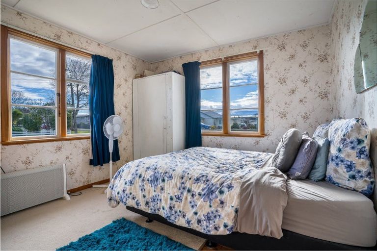 Photo of property in 55 Grange Street, Winton, 9720