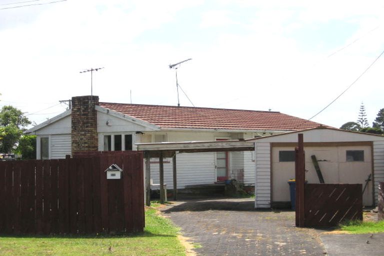 Photo of property in 1/69 Lancaster Road, Beach Haven, Auckland, 0626