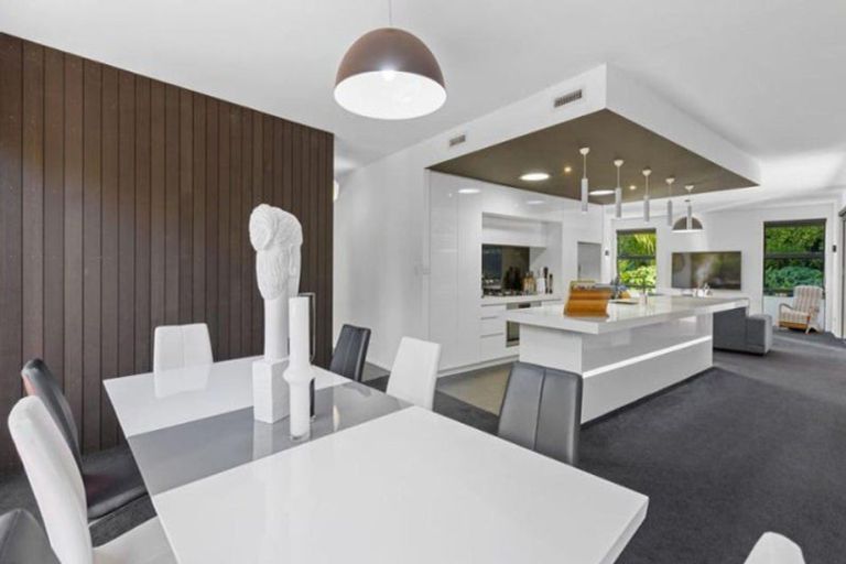 Photo of property in 14 Brooklands Road, Brooklands, New Plymouth, 4310
