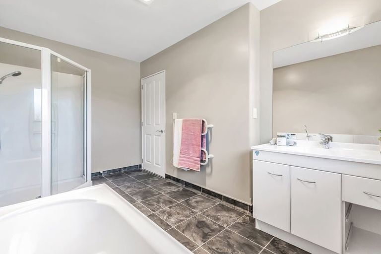 Photo of property in 7 Manor Drive, Rolleston, 7614