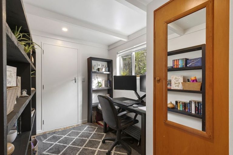 Photo of property in 18 Chamboard Place, Washington Valley, Nelson, 7010