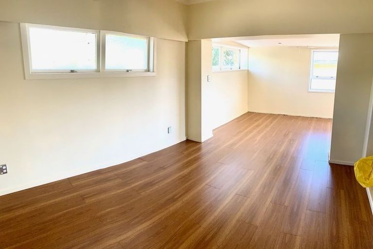 Photo of property in 80 East Tamaki Road, Papatoetoe, Auckland, 2025