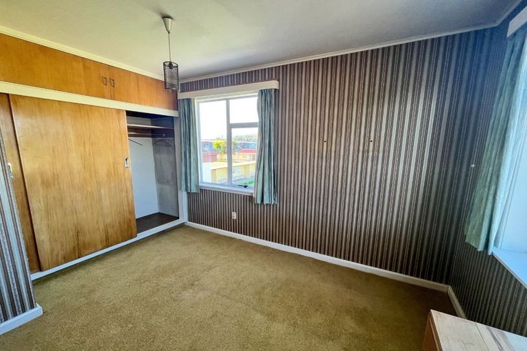 Photo of property in 13 Clouston Street, Saint Martins, Christchurch, 8022